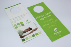 Holiday Inn do not disturb sign